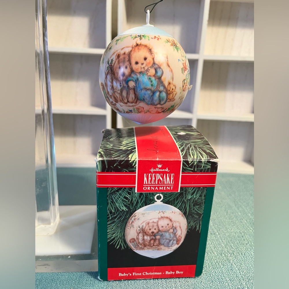 Hallmark keepsake ornament 1991 baby boy first Christmas